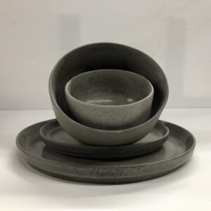concrete dinnerware